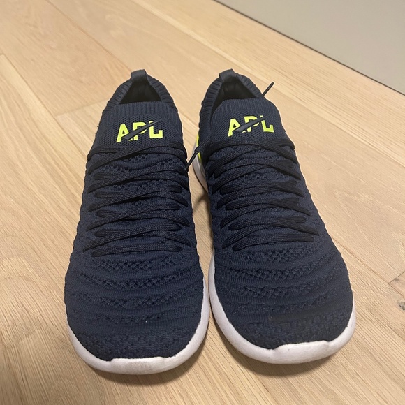 APL Sneakers - Picture 1 of 5